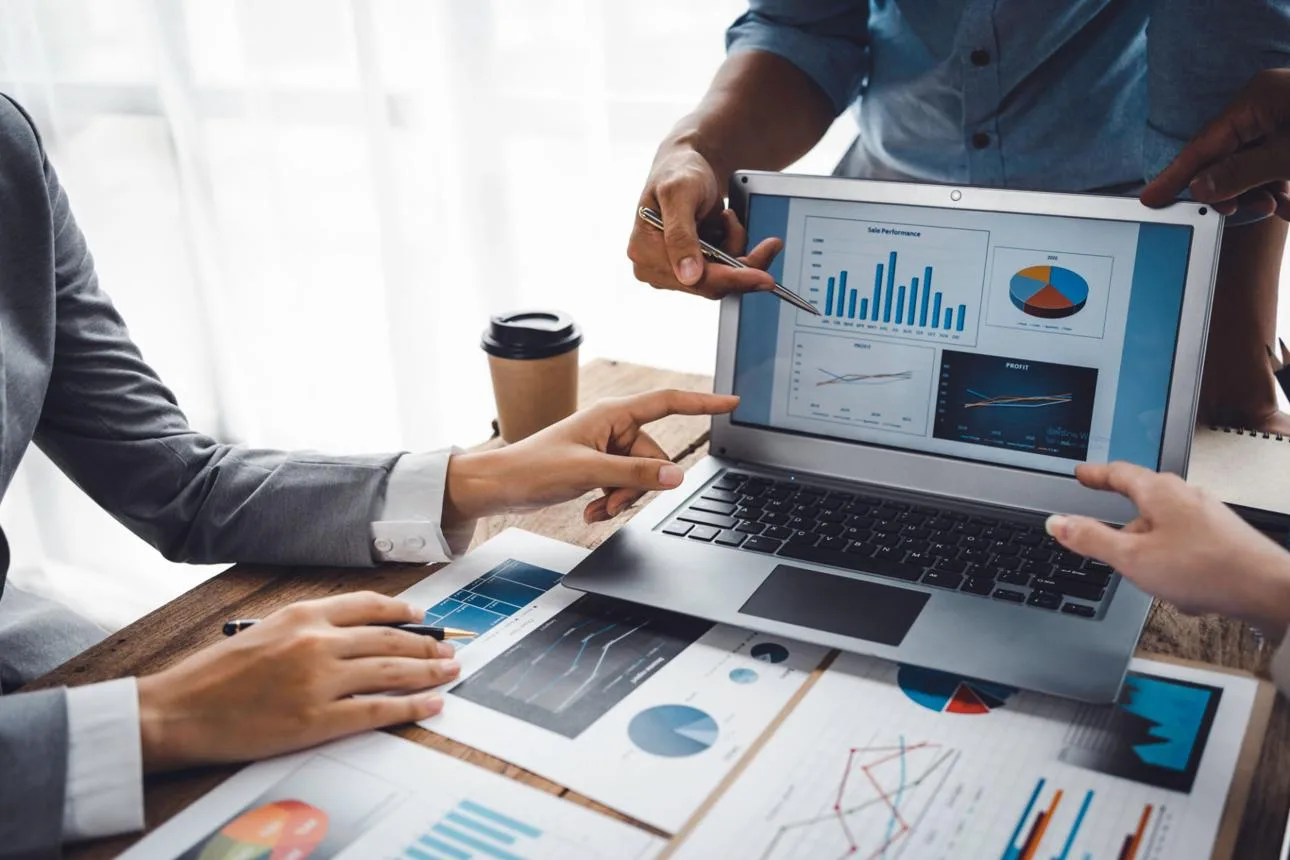 A consultant connects strategy with execution