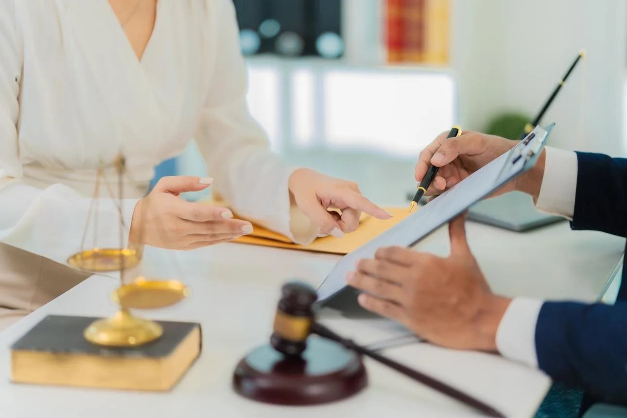 Strong networks bring better clients